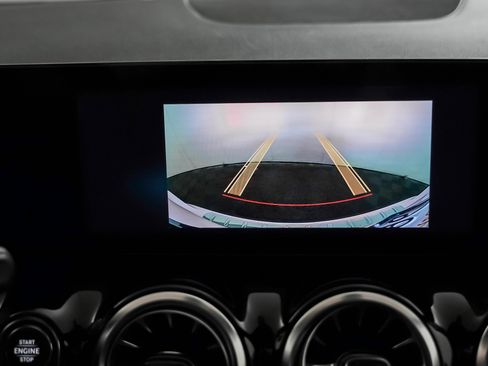 Certified 2023 Mercedes-Benz GLA 250 w/ Premium Package image 21