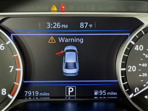 Used 2026 Nissan Altima 2.5 SV FWD image 14
