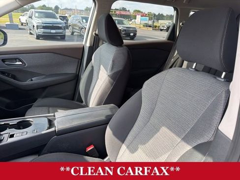 Used 2023 Nissan Rogue SV FWD image 8