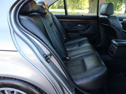 Used 2002 BMW 540i 540i image 21