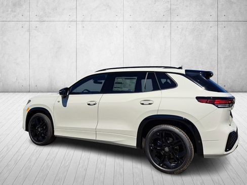 New 2026 Volkswagen Tiguan SE R-Line image 8