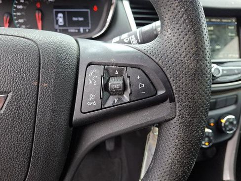 Certified 2019 Chevrolet Trax LT image 22