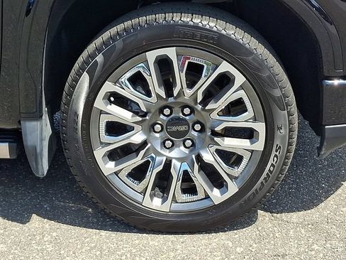 Used 2025 GMC Sierra 1500 Denali Ultimate AWD/4WD image 28