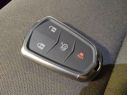 Used 2017 Chevrolet Camaro LT RWD image 32