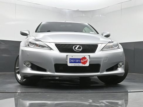 Used 2015 Lexus IS 250C w/ Navigation System Package RWD image 20