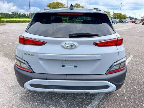 Used 2023 Hyundai Kona SEL FWD image 4