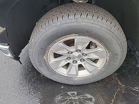 Used 2020 Chevrolet Silverado 1500 LT w/ Trailering Package image 17