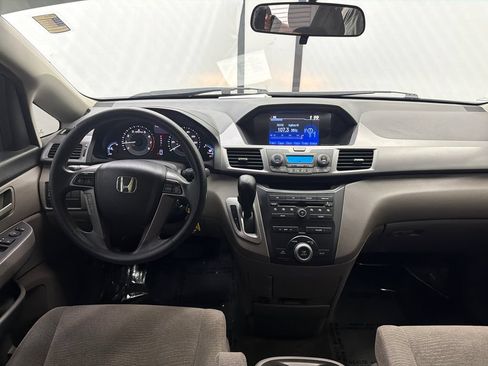 Used 2013 Honda Odyssey EX image 22
