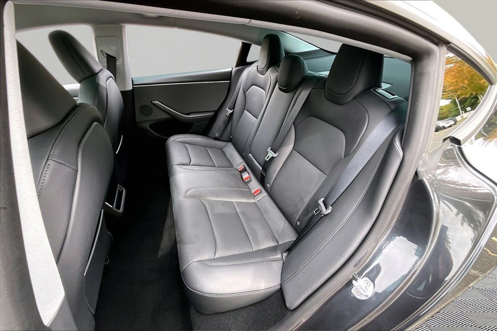 Used 2025 Tesla Model 3 Long Range RWD image 15