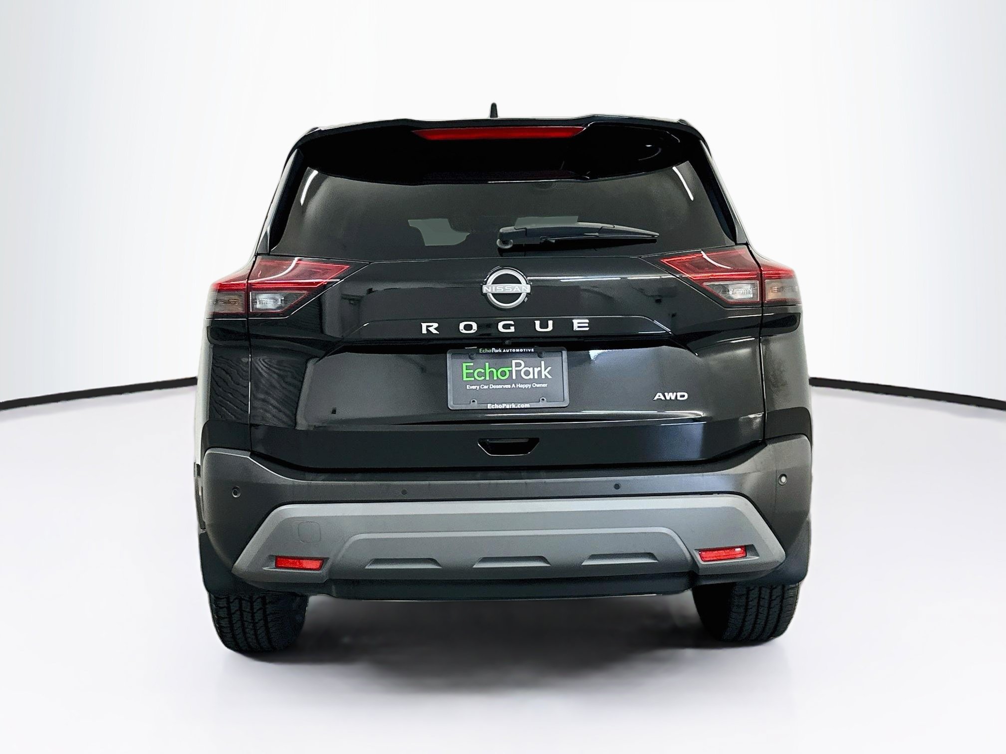 Used 2023 Nissan Rogue S AWD/4WD image 7