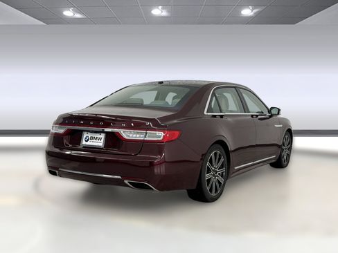Used 2017 Lincoln Continental Reserve w/ Luxury Package FWD image 8