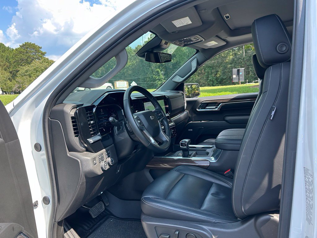 Used 2024 Chevrolet Silverado 1500 RST w/ All Star Edition Plus AWD/4WD image 46
