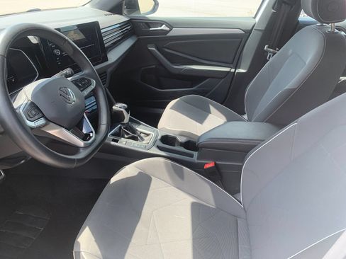 Used 2025 Volkswagen Jetta Sport FWD image 12