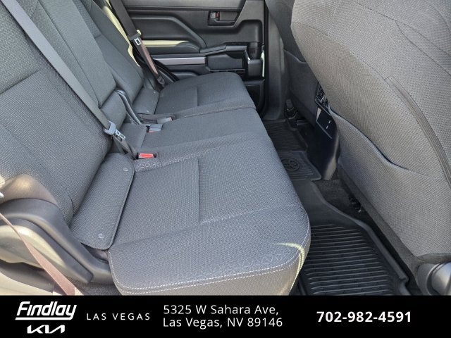 Used 2025 Toyota 4Runner SR5 AWD/4WD image 18