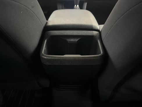 Used 2021 Toyota Tacoma TRD Off-Road w/ Technology Package AWD/4WD image 21