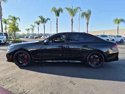 Certified 2025 BMW 540i xDrive w/ Executive Package AWD/4WD image 7