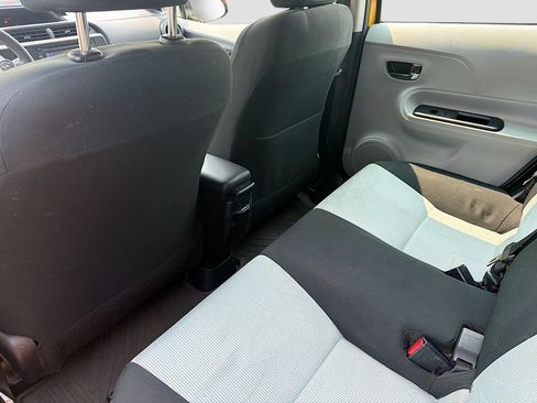 Used 2014 Toyota Prius C Three FWD image 21