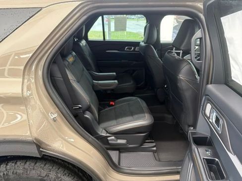 New 2026 Ford Explorer Tremor w/ Tremor Ultimate Package AWD/4WD image 47