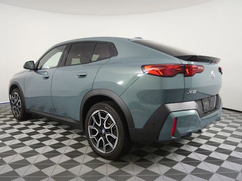 Used 2025 BMW X2 xDrive28i image 5
