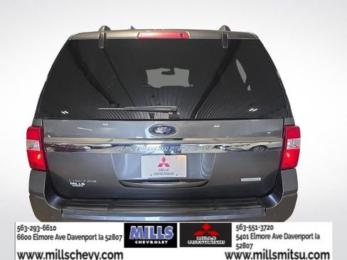 Used 2017 Ford Expedition Limited AWD/4WD image 4