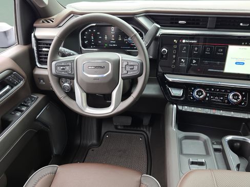 New 2026 GMC Sierra 3500 Denali w/ Denali Reserve Package AWD/4WD image 13