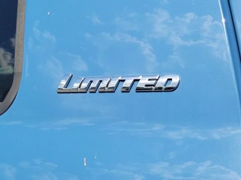 Used 2020 Toyota Tundra Limited AWD/4WD image 4