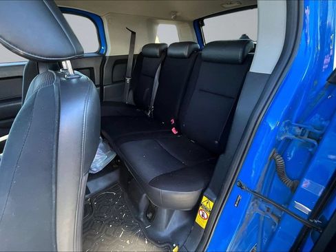 Used 2007 Toyota FJ Cruiser 4WD image 14