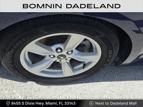 Used 2020 Ford Mustang EcoBoost image 10