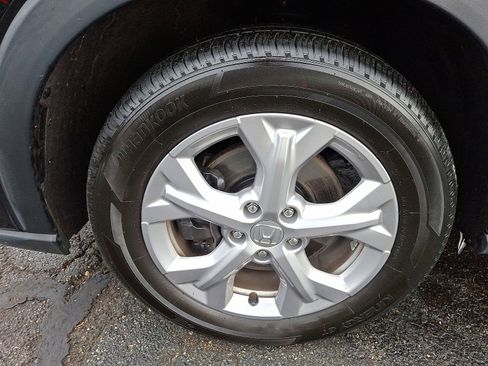 Certified 2023 Honda HR-V LX image 28