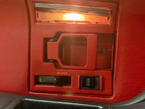 Used 1992 Chevrolet Corvette Coupe image 17