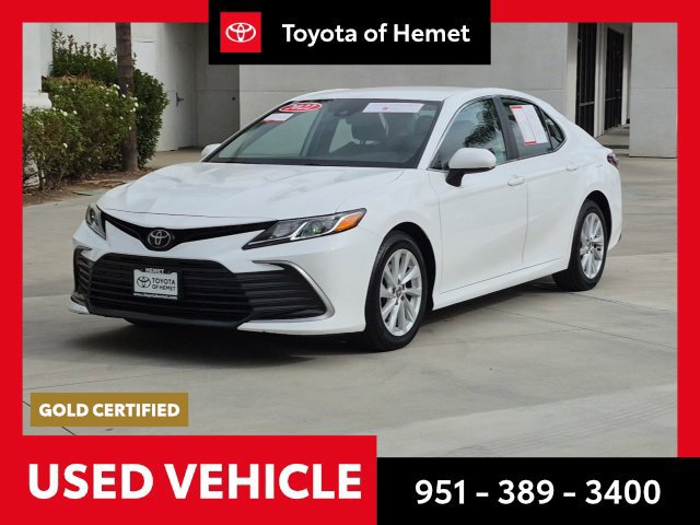Used 2022 Toyota Camry LE FWD image 1