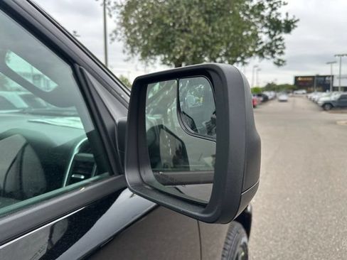New 2026 RAM 1500 Express AWD/4WD image 10