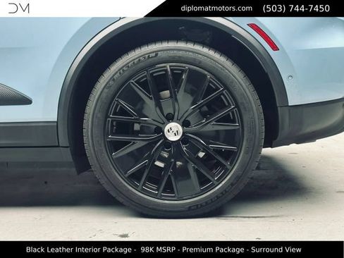 Used 2025 Porsche Macan 4 Electric AWD/4WD image 45