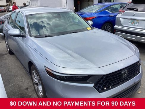 Used 2025 Honda Accord LX image 2