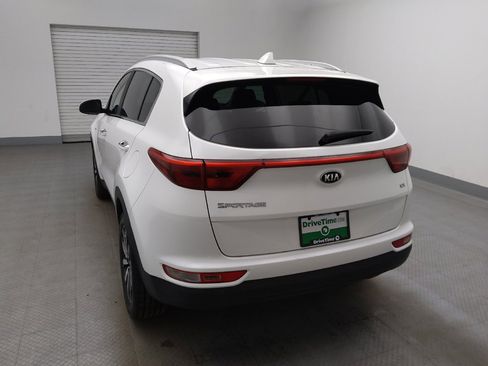 Used 2017 Kia Sportage EX AWD/4WD image 6