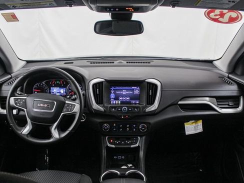 Used 2023 GMC Terrain SLE w/ Elevation Edition FWD image 28