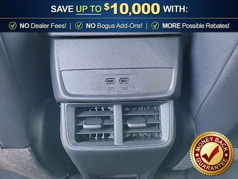 New 2026 Chevrolet Equinox LT w/ Convenience Package II FWD image 21