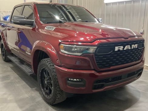 Used 2025 RAM 1500 Big Horn AWD/4WD image 2