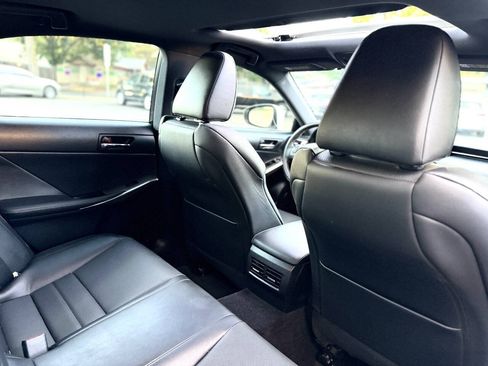 Used 2014 Lexus IS 350 w/ F Sport Package RWD image 12