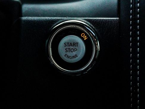 Used 2024 INFINITI QX80 Luxe image 29