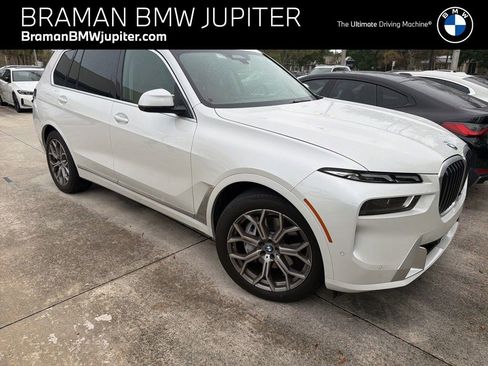 Used 2024 BMW X7 xDrive40i AWD/4WD image 1