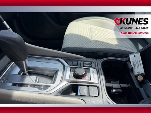 Used 2023 Subaru Forester Premium AWD/4WD image 28