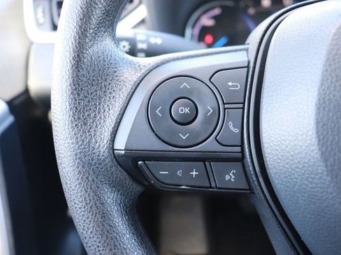 Used 2025 Toyota RAV4 LE image 20