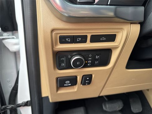 Used 2021 Ford F150 Lariat AWD/4WD image 20
