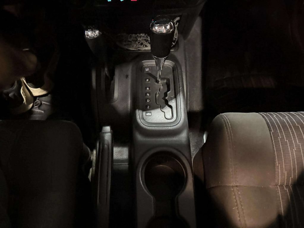 Used 2011 Jeep Wrangler Unlimited Sport AWD/4WD image 33