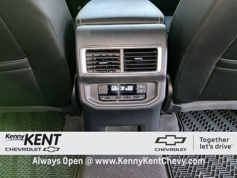 Used 2024 Volkswagen Atlas SEL Premium R-Line image 17