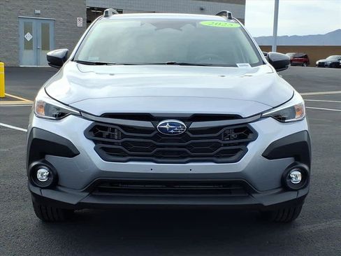 Used 2025 Subaru Crosstrek 2.0i Premium w/ Convenience Package #2 image 2
