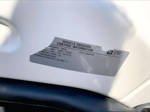 Used 2020 Buick Encore Preferred image 32