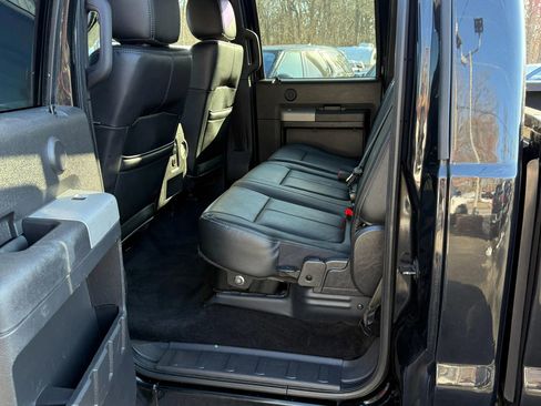 Used 2015 Ford F250 Lariat w/ Chrome Package image 14