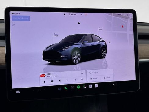 Used 2024 Tesla Model Y Long Range AWD/4WD image 9